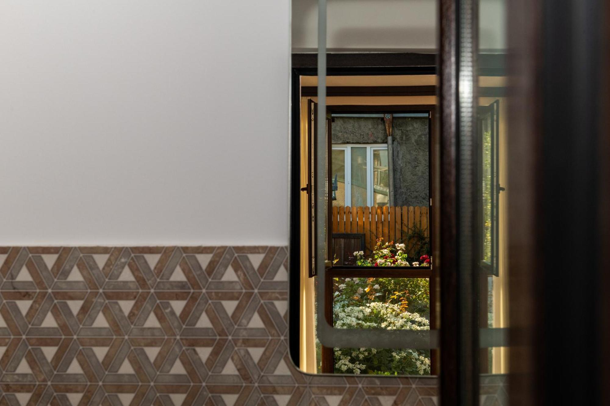 Alvani Inn K'vemo Alvani 外观 照片