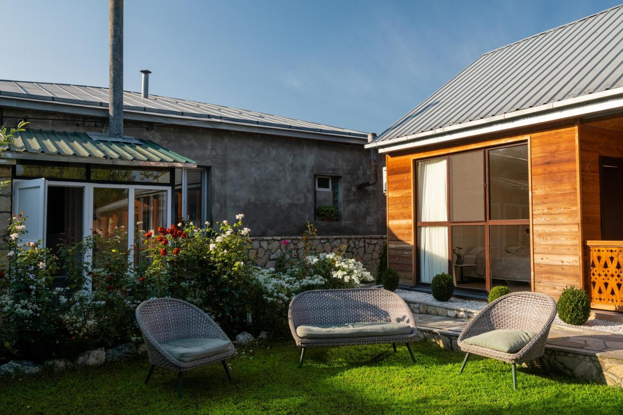 Alvani Inn K'vemo Alvani 外观 照片