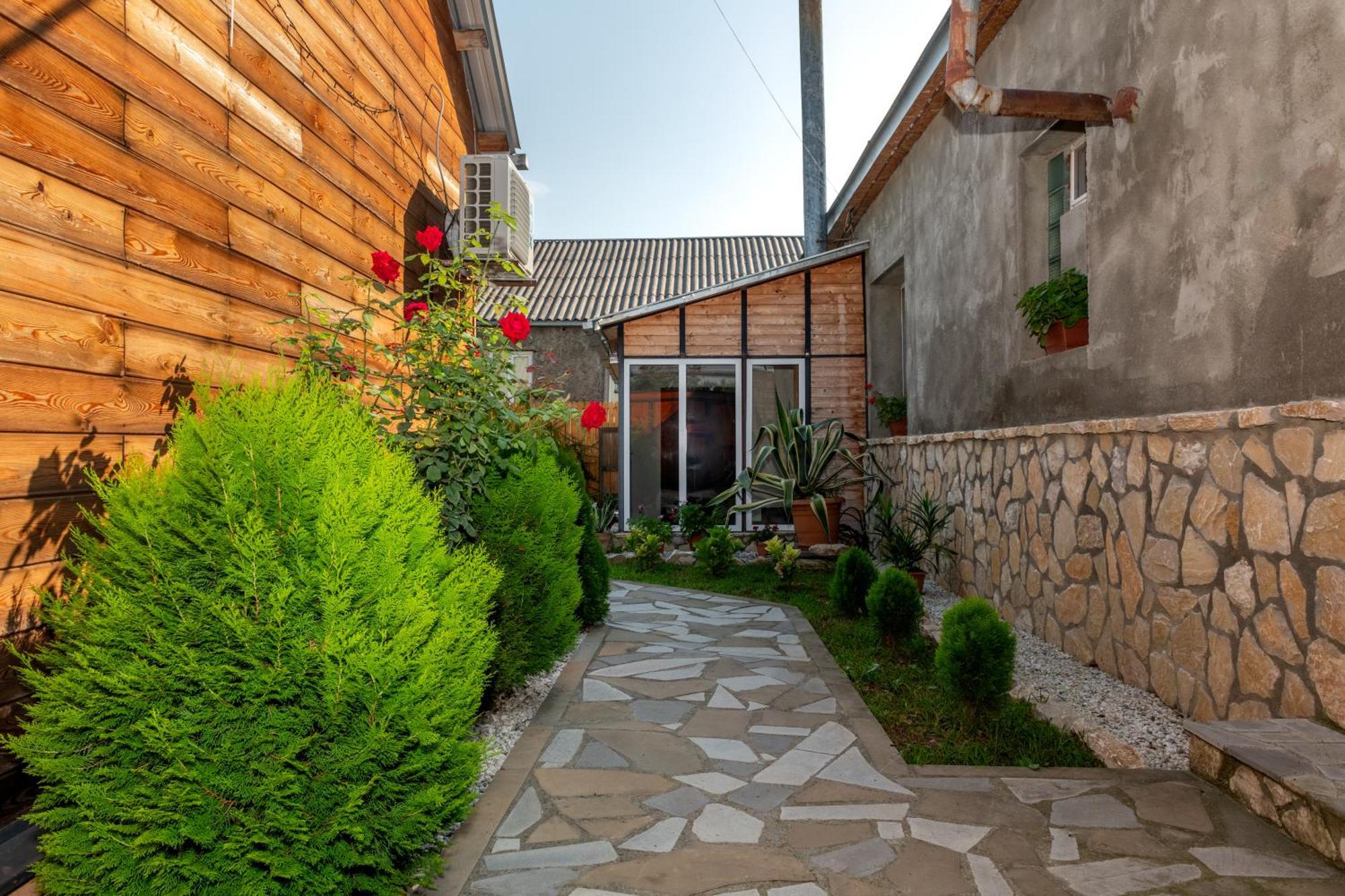 Alvani Inn K'vemo Alvani 外观 照片